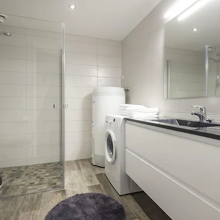 Apartamento Lysgarden Pa Eventyrlige Skaret, Molde