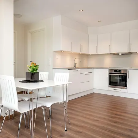 Lysgarden Pa Eventyrlige Skaret, Apartamento Molde